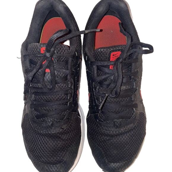 Nike Air Run Swift 2 Sz 8 Black/Red Running Athletic Comfort Sneaker main image 6